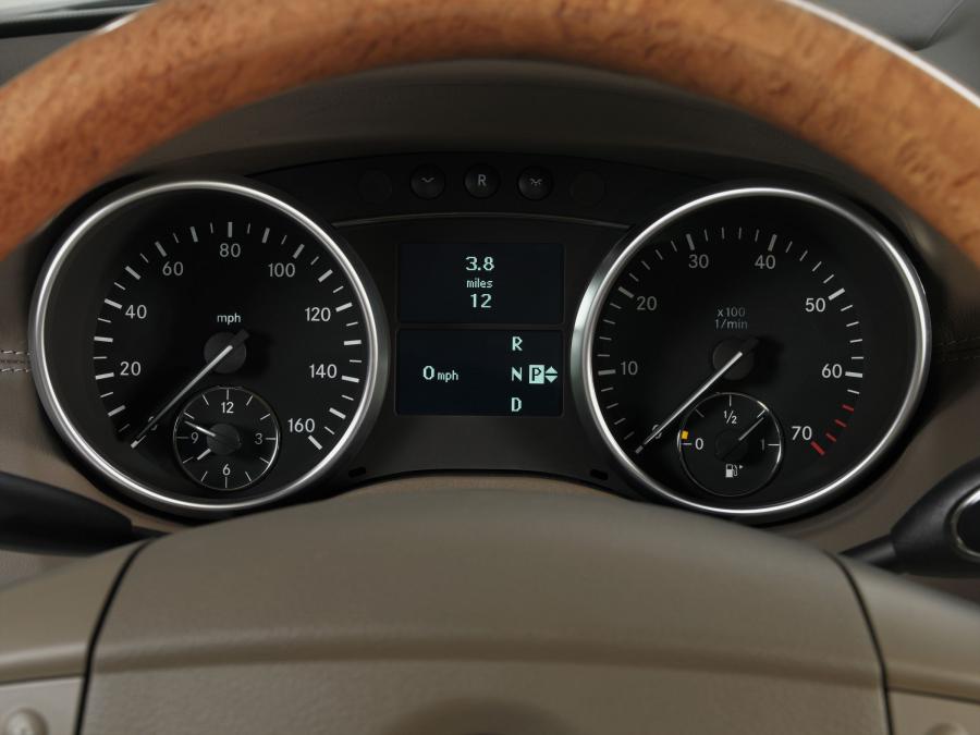  Mercedes-Benz GL-Class 2007 года  (фото 204 из 247)